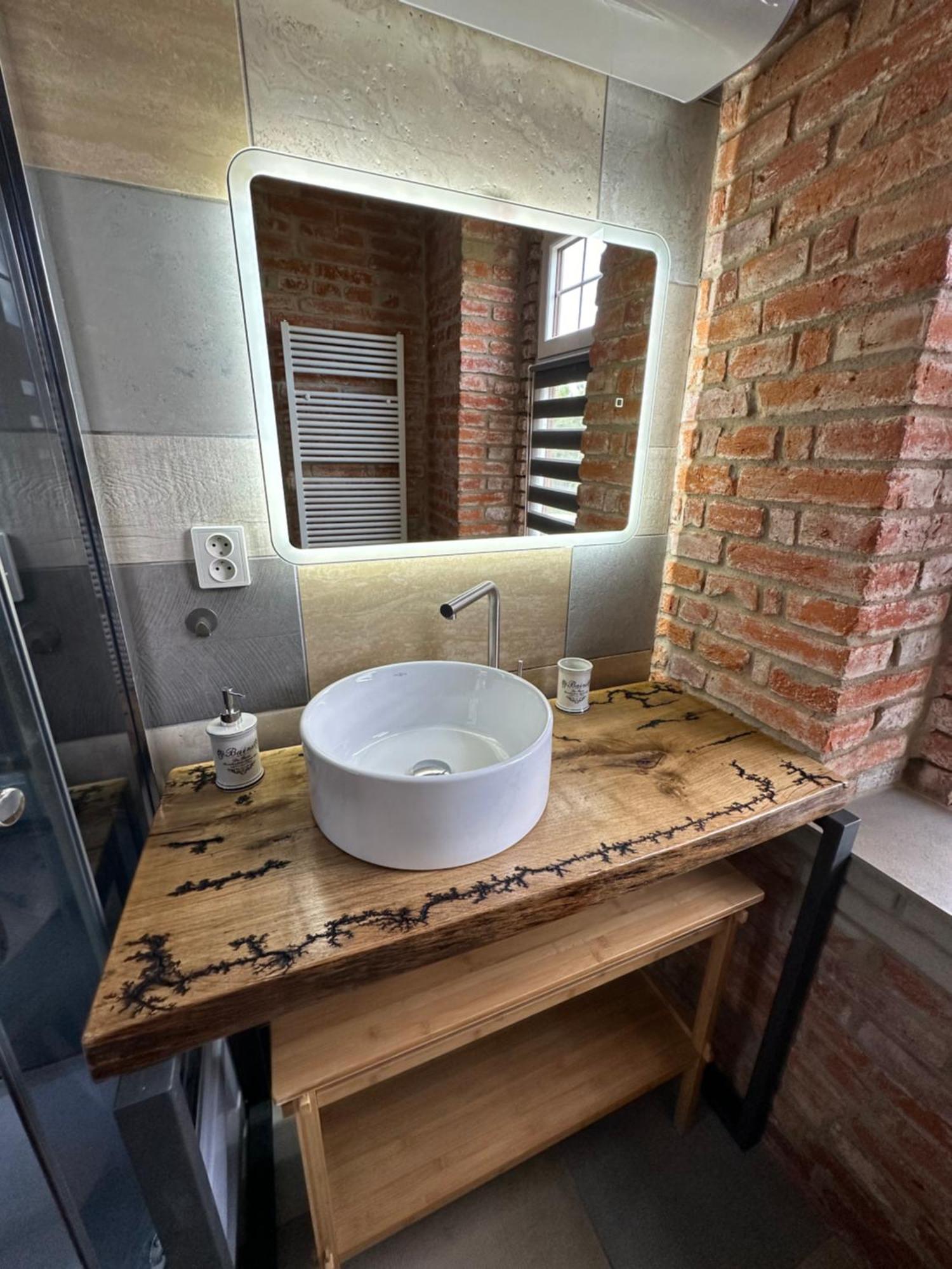 Loft Apartments Decin Zewnętrze zdjęcie